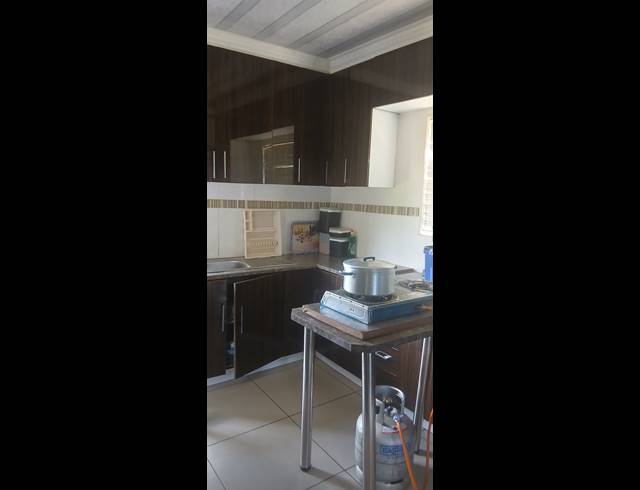4 BEDROOM FREEHOLD FOR SALE IN NCANDU PARK